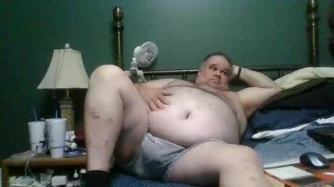 Snapshot of gaydaddy48 chatting on 01/25/25, 08:00 Kenny online show from 01/25/25, 08:00
