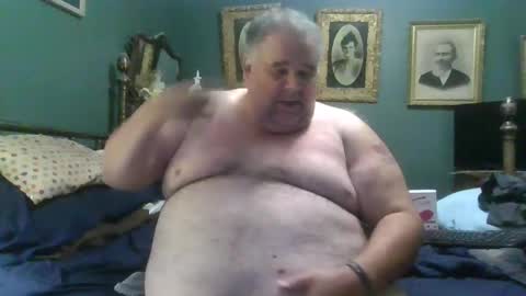 Snapshot of gaydaddy48 chatting on 09/20/25, 05:14 Kenny online show from 09/20/25, 05:14