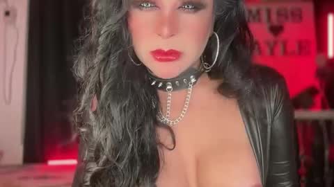 gayle online show from 11/04/25, 02:27