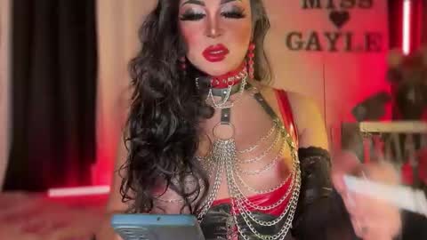 Snapshot of gaylecious chatting on 11/26/25, 01:12 gayle online show from 11/26/25, 01:12