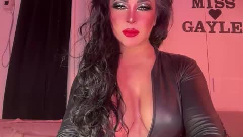 Snapshot of gaylecious chatting on 04/12/26, 04:12 gayle online show from 04/12/26, 04:12