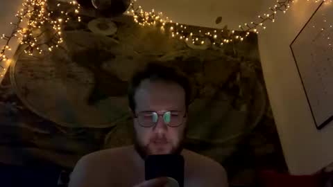 Snapshot of gaymer_play chatting on 02/22/25, 09:01 gaymer_play online show from 02/22/25, 09:01