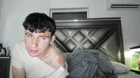 Snapshot of gayndepressed chatting on 03/06/26, 05:37 Trace online show from 03/06/26, 05:37