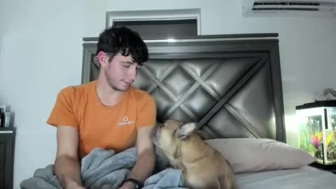 Snapshot of gayndepressed chatting on 03/19/26, 05:11 Trace online show from 03/19/26, 05:11