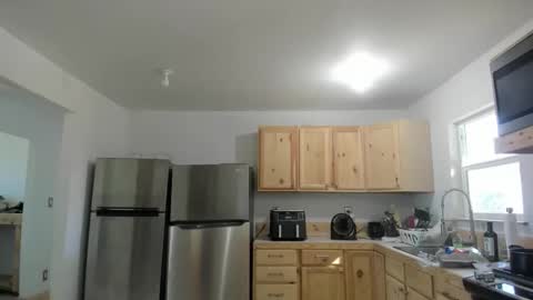 Snapshot of gayndepressed chatting on 03/22/26, 09:29 Trace online show from 03/22/26, 09:29