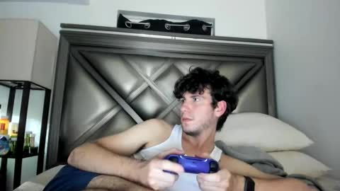 Snapshot of gayndepressed chatting on 06/10/26, 02:23 Trace online show from 06/10/26, 02:23