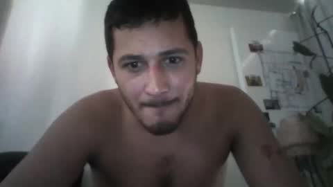 Snapshot of gaysluttyboy97ff chatting on 05/26/26, 09:16 gaysluttyboy97ff online show from 05/26/26, 09:16