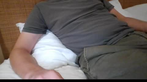 Snapshot of gccurious76 chatting on 05/09/26, 09:25 GCGuy online show from 05/09/26, 09:25