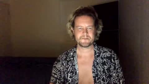 gcsurfer81 online show from 01/15/25, 09:13