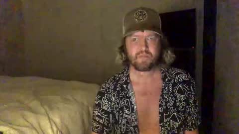 gcsurfer81 online show from 09/28/25, 08:20