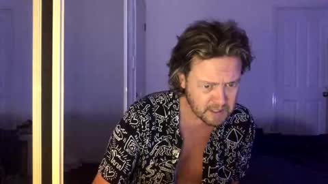 Snapshot of gcsurfer81 chatting on 04/07/26, 08:15 gcsurfer81 online show from 04/07/26, 08:15