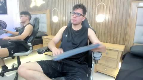 Gean Mclovin online show from 05/04/26, 07:21