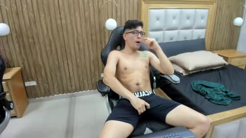 Gean Mclovin online show from 05/10/26, 07:30