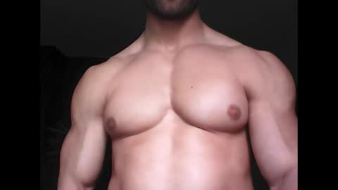 Snapshot of gecko946915 chatting on 03/14/26, 01:05 Gecko946915 online show from 03/14/26, 01:05