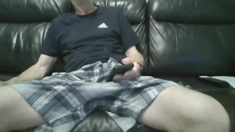 Snapshot of geeezer64 chatting on 06/22/26, 01:29 geeezer64 online show from 06/22/26, 01:29