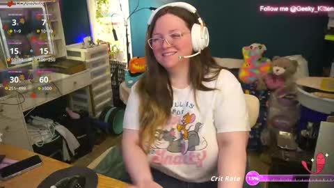 Snapshot of geeky_kitten chatting on 10/16/25, 01:23 Geeky Kitten Leina -  online show from 10/16/25, 01:23