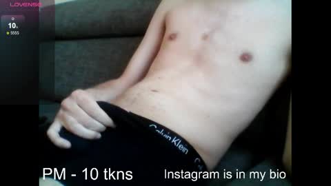 Snapshot of geil123569551 chatting on 05/09/26, 05:40 geil123569551 online show from 05/09/26, 05:40