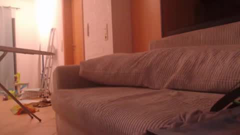 Snapshot of geilomattig chatting on 01/30/25, 06:10 Lassmiranda online show from 01/30/25, 06:10