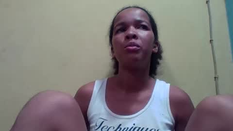 Snapshot of gelmene chatting on 04/11/26, 11:03 gelmene online show from 04/11/26, 11:03