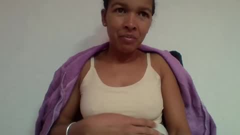 Snapshot of gelmene chatting on 06/29/26, 10:37 gelmene online show from 06/29/26, 10:37