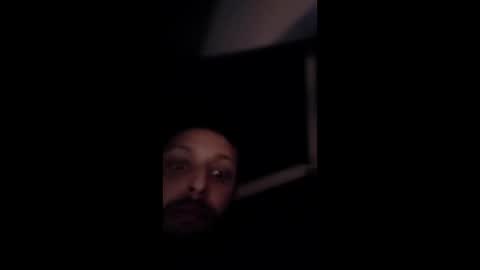 Snapshot of geluraducan60 chatting on 04/11/26, 08:24 geluraducan60 online show from 04/11/26, 08:24