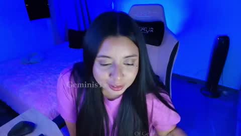 Snapshot of geminis11 chatting on 01/23/25, 12:14 geminis11 online show from 01/23/25, 12:14