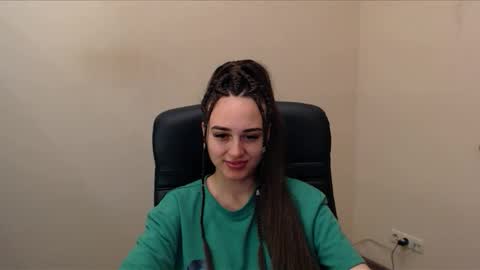 Snapshot of gemma_arterton chatting on 03/19/26, 06:28 Gemma online show from 03/19/26, 06:28