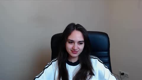 Snapshot of gemma_arterton chatting on 04/07/26, 06:14 Gemma online show from 04/07/26, 06:14