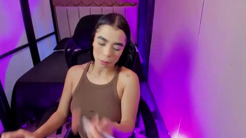 gemmabrown_ online show from 03/12/26, 12:33
