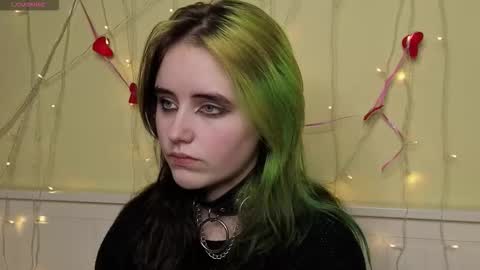 Snapshot of gemmafulwood chatting on 10/18/25, 06:52 Ilona online show from 10/18/25, 06:52