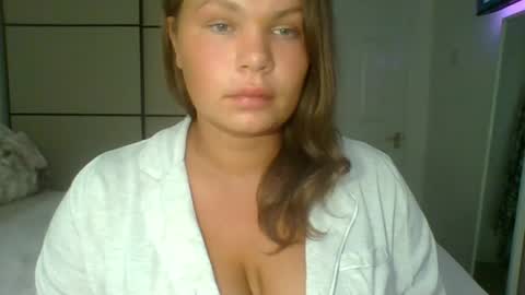 Snapshot of gemmarmalade chatting on 07/06/26, 03:03 GEMMARMALADE online show from 07/06/26, 03:03