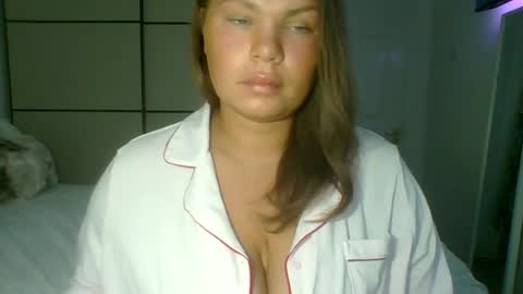 Snapshot of gemmarmalade chatting on 07/09/26, 06:39 GEMMARMALADE online show from 07/09/26, 06:39
