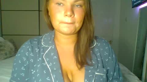 Snapshot of gemmarmalade chatting on 07/13/26, 05:43 GEMMARMALADE online show from 07/13/26, 05:43