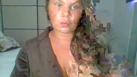 Snapshot of gemmarmalade chatting on 07/14/26, 10:32 GEMMARMALADE online show from 07/14/26, 10:32