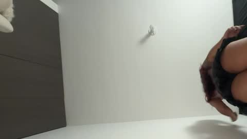 Snapshot of genesis073 chatting on 04/01/26, 03:51 genesis073 online show from 04/01/26, 03:51