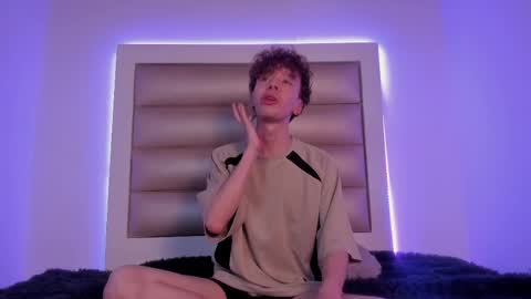 Snapshot of genesis_js chatting on 04/28/26, 01:48 genesis_js online show from 04/28/26, 01:48