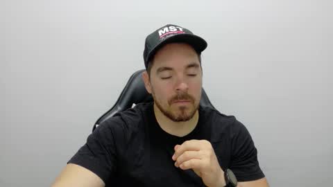 Snapshot of genesis_wb chatting on 10/07/25, 01:36 genesis_wb online show from 10/07/25, 01:36