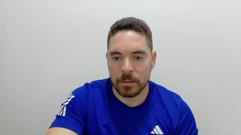 Snapshot of genesis_wb chatting on 11/20/25, 10:09 genesis_wb online show from 11/20/25, 10:09