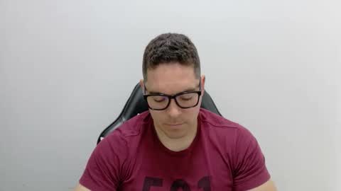 Snapshot of genesis_wb chatting on 04/05/26, 09:01 genesis_wb online show from 04/05/26, 09:01