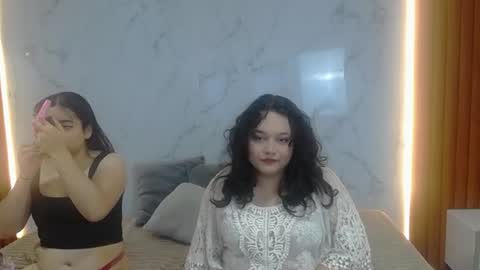 Snapshot of genesis_y_moon chatting on 07/14/26, 12:22 genesis_y_moon online show from 07/14/26, 12:22