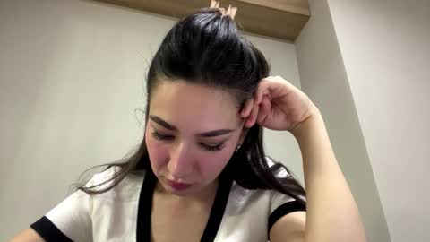 Snapshot of genesissantacruz chatting on 02/26/26, 04:17 Mulan online show from 02/26/26, 04:17