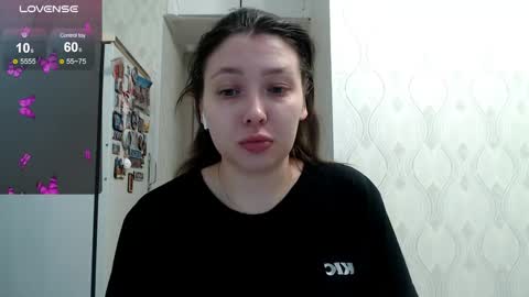 Snapshot of genev__ievee chatting on 05/31/26, 04:36 genev__ievee online show from 05/31/26, 04:36
