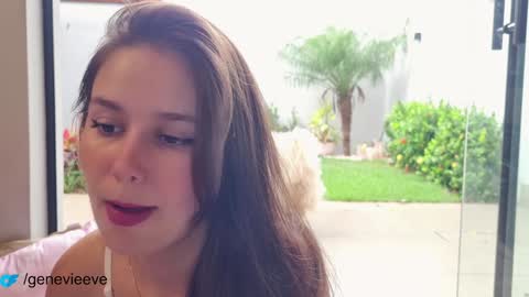 Snapshot of genevieeve chatting on 01/10/25, 06:49 Genn online show from 01/10/25, 06:49
