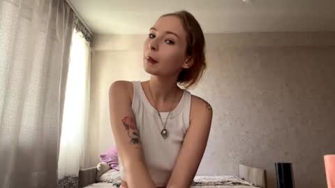 Emmi online show from 09/17/25, 11:12