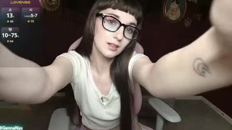 Genna Nyx online show from 04/05/26, 02:20