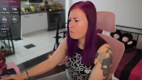 Genny Rock   and  online show from 12/27/24, 03:37