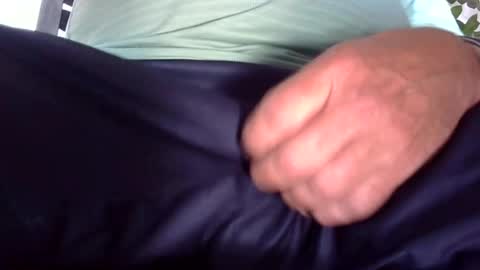 Snapshot of gent063 chatting on 07/29/26, 01:09 gent063 online show from 07/29/26, 01:09