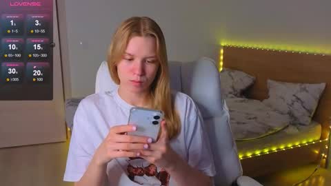 Snapshot of gentle_angel_melissa chatting on 03/19/26, 03:27 Melissa online show from 03/19/26, 03:27