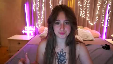 Snapshot of gentleadellee chatting on 12/13/25, 07:53 gentleadellee online show from 12/13/25, 07:53