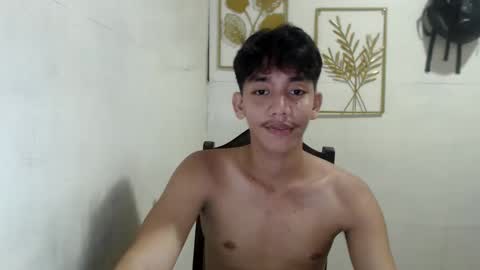 Rayl online show from 10/03/25, 01:52